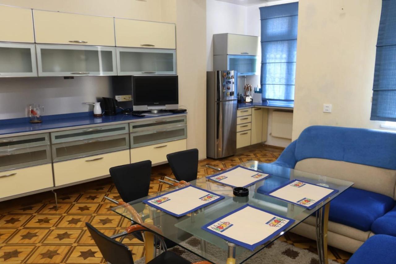 Azneft Royal Suite Apartment Sea View Baku Exterior foto