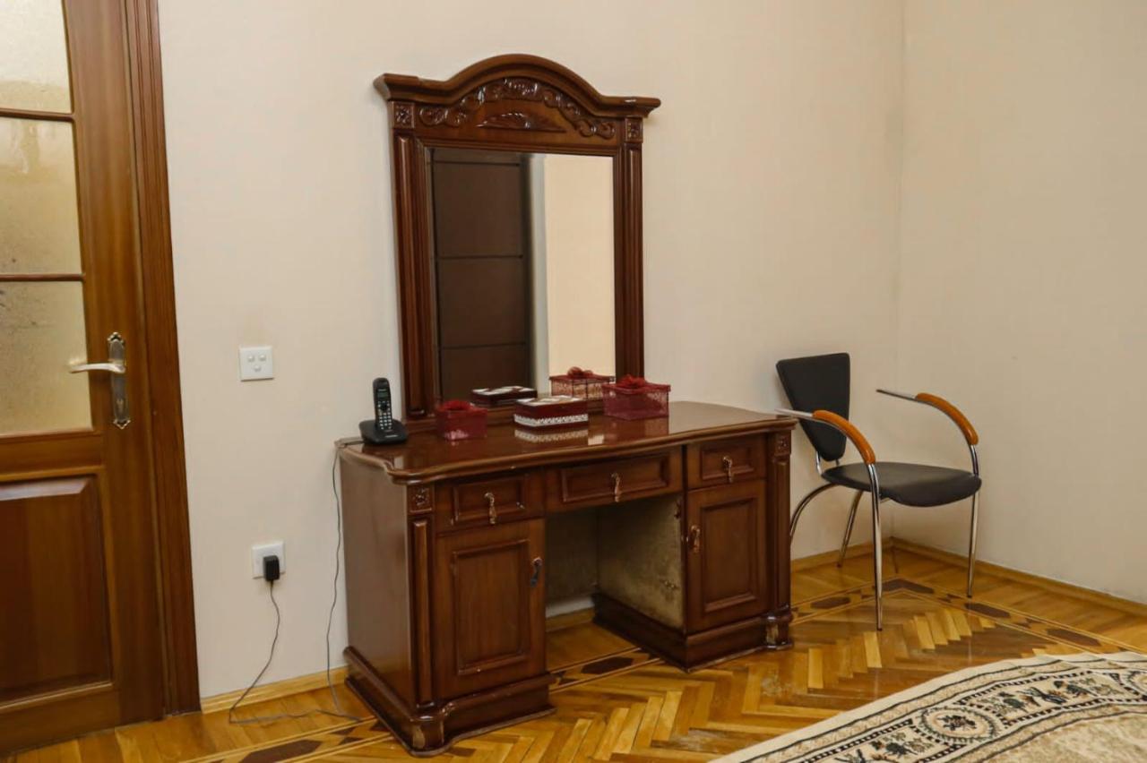 Azneft Royal Suite Apartment Sea View Baku Exterior foto